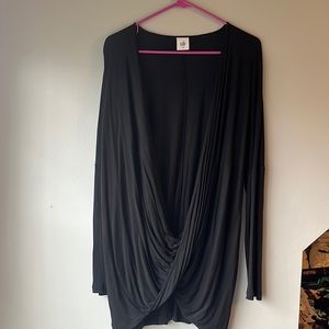 Cabi long sleeve tee